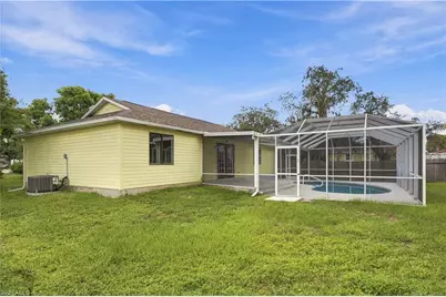 10861 St John Ct, Bonita Springs, FL 34135 - Photo 18