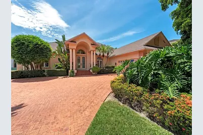 1620 3rd St S, Naples, FL 34102 - Photo 1