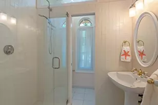 1620 3rd St S, Naples, FL 34102 - Photo 12