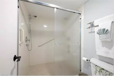3215 Gulf Shore Blvd N #508N, Naples, FL 34103 - Photo 22