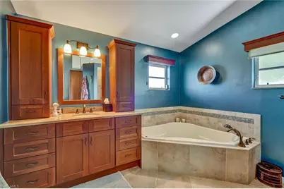 1982 E Crown Pointe Blvd, Naples, FL 34112 - Photo 30