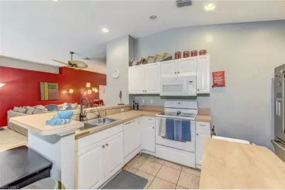 1606 SW 15th Ave, Cape Coral, FL 33991 - Photo 10