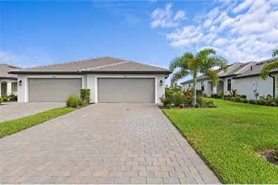 19512 Hinkley Dr, Estero, FL 33928 - Photo 2