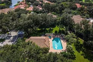 56 Silver Oaks Cir, Naples, FL 34119 - Photo 40