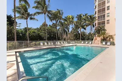 5550 Heron Point Dr #505, Naples, FL 34108 - Photo 14