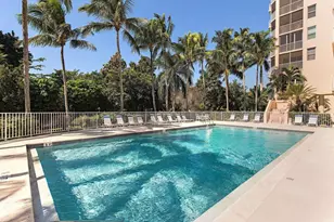 5550 Heron Point Dr, Naples, FL 34108 - Photo 14