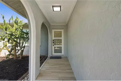7401 Sea Island Rd, Fort Myers, FL 33967 - Photo 8