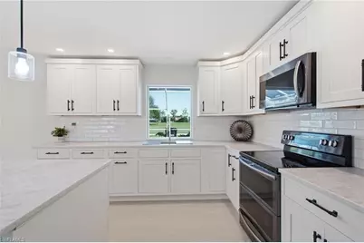 7401 Sea Island Rd, Fort Myers, FL 33967 - Photo 14