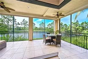 2764 Tiburon Blvd E, Naples, FL 34109 - Photo 16