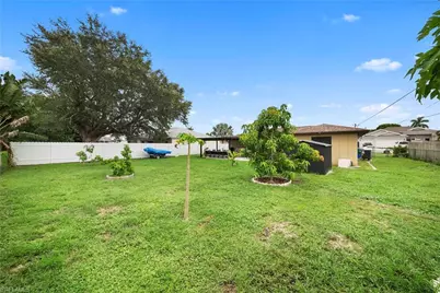 1216 SE 21st Pl, Cape Coral, FL 33990 - Photo 28