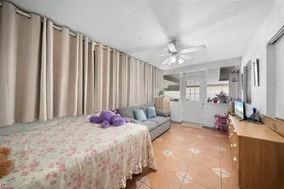 1216 SE 21st Pl, Cape Coral, FL 33990 - Photo 20
