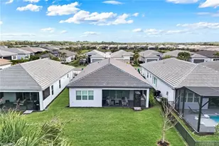12255 Bonnet Dr, Naples, FL 34120 - Photo 34