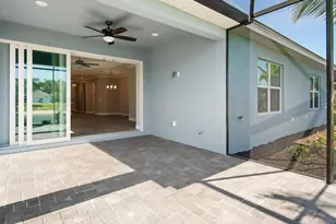2306 Marquesa Cir, Naples, FL 34112 - Photo 14