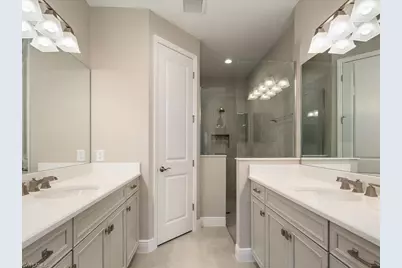 2306 Marquesa Cir, Naples, FL 34112 - Photo 18