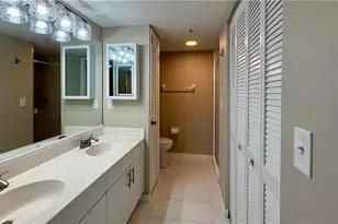 9640 Victoria Ln, Naples, FL 34109 - Photo 12
