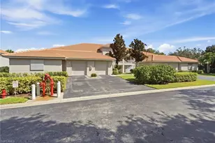 1112 Manor Lake Dr, Naples, FL 34110 - Photo 32