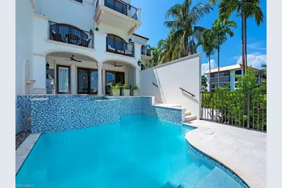 221 Harbour Dr #6, Naples, FL 34103 - Photo 8