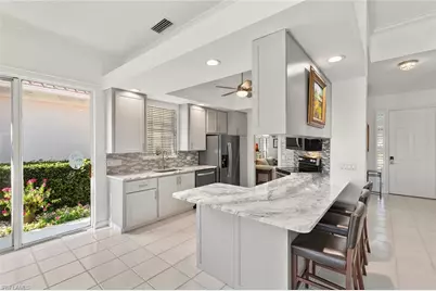 3826 Huelva Ct, Naples, FL 34109 - Photo 8