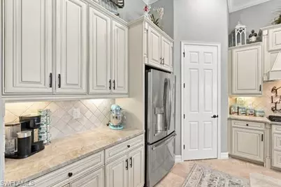 9939 Corso Bello Dr, Naples, FL 34113 - Photo 6