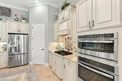 9939 Corso Bello Dr, Naples, FL 34113 - Photo 8