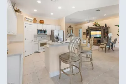 6901 Bent Grass Dr, Naples, FL 34113 - Photo 10