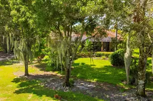 6901 Bent Grass Dr, Naples, FL 34113 - Photo 32