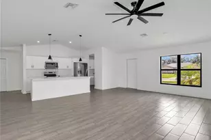 442 Windermere Dr, Lehigh Acres, FL 33972 - Photo 8