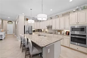 28137 Edenderry Ct, Bonita Springs, FL 34135 - Photo 8