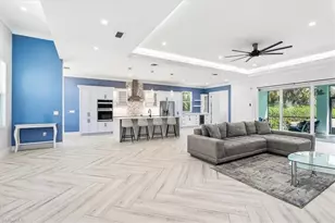 1170 17th St SW, Naples, FL 34117 - Photo 6