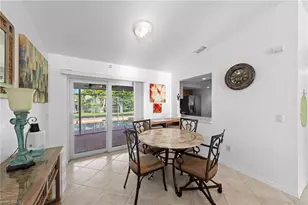 702 SE 10th Ave, Cape Coral, FL 33990 - Photo 32