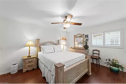702 SE 10th Ave, Cape Coral, FL 33990 - Photo 14