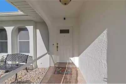 702 SE 10th Ave, Cape Coral, FL 33990 - Photo 2