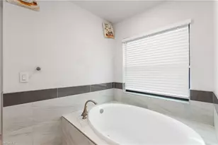 2618 Helen Cir, Lehigh Acres, FL 33971 - Photo 8