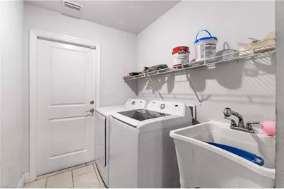 2618 Helen Cir, Lehigh Acres, FL 33971 - Photo 18
