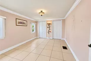 164 Cape Sable Dr, Naples, FL 34104 - Photo 10