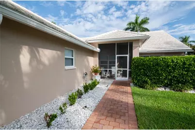 6041 Westbourgh Dr, Naples, FL 34112 - Photo 2