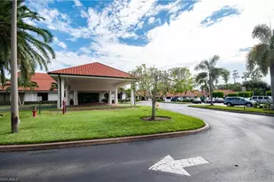 6041 Westbourgh Dr, Naples, FL 34112 - Photo 44