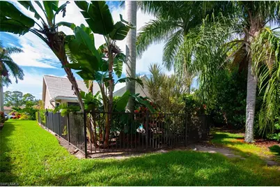6041 Westbourgh Dr, Naples, FL 34112 - Photo 42