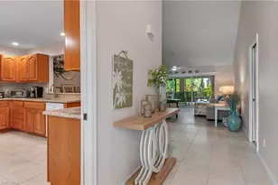 6041 Westbourgh Dr, Naples, FL 34112 - Photo 6