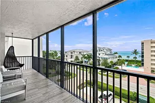 10420 Gulf Shore Dr, Naples, FL 34108 - Photo 34