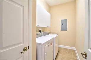 7848 Clemson St, Naples, FL 34104 - Photo 14