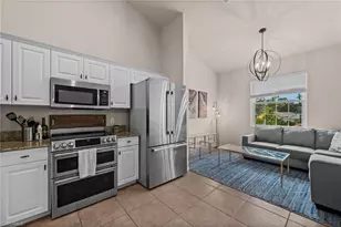 6295 Wilshire Pines Cir, Naples, FL 34109 - Photo 14