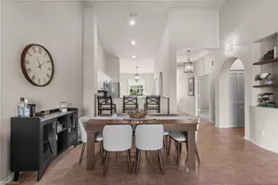 6295 Wilshire Pines Cir, Naples, FL 34109 - Photo 18