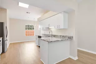 26740 Rosewood Pointe Ln, Bonita Springs, FL 34135 - Photo 12