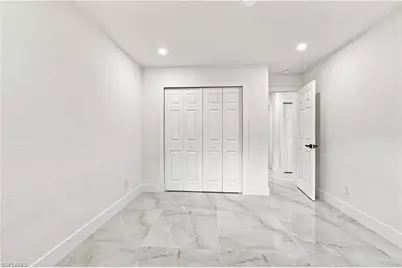 3055 53rd St SW, Naples, FL 34116 - Photo 8