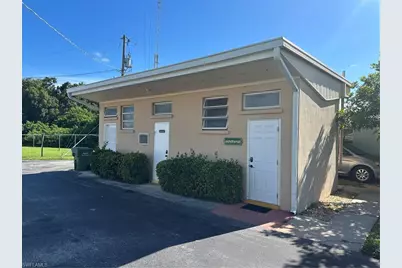 1100 University Pkwy #15, Sarasota, FL 34234 - Photo 32