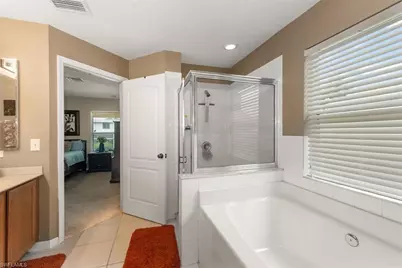 4105 21st St SW, Lehigh Acres, FL 33976 - Photo 12