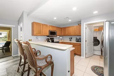 4105 21st St SW, Lehigh Acres, FL 33976 - Photo 8