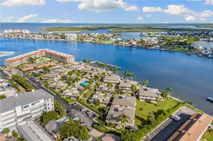 1215 Edington Pl, Marco Island, FL 34145 - Photo 26