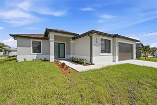 19 NW 25th St, Cape Coral, FL 33993 - Photo 4